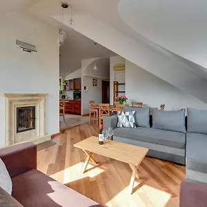 https://apt-dom-house-chopina-37-supreme.sopothotels.com